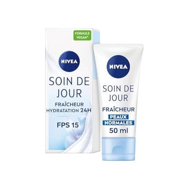 NIVEA - Soin De Jour Fraîcheur - Crème Visage FPS 15 - Hydratation Intense 24H - Repulpe & Rafraîchit - Vitamine E & Extrait De Lotus - Texture Légère - Peaux Normales - 50 ml