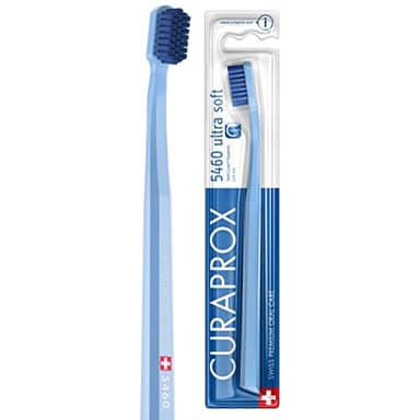 Curaprox CS 5460 Brosse à dents Ultra-Douce - Soin des Dents et des Gencives pour Adultes/Poils Curen® Super Doux pour un Nettoyage en Douceur/Bleu Clair, Emballage Unique/Fabriqué en Suisse