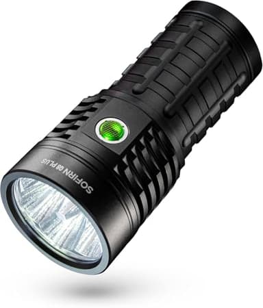 sofirn Lampe Torche LED Ultra Puissante Q8 Plus 16000 Lumens Lampe de Poche USB Rechargeable avec 6 Super Lumineux LED IPX8 Étanche Lampe Puissante Avec 3 Batteries pour Camping Randonnée Urgence