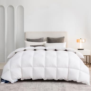Uniency Couette 220x240 4 Saisons Chaude 100% Coton Couette 2 Personne en Duvet et Plume Édredon 240x220 Couverture Naturelle et Confortable|Blanc|Poids de Remplissage : 2100 g