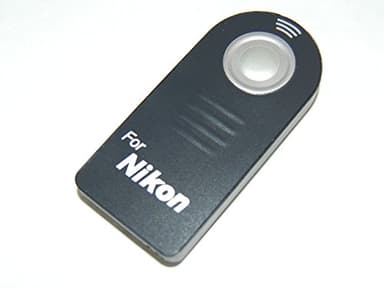 Déclencheur à Distance Télécommande pour Nikon Equivalent ML-L3 pour Nikon D5300, D3200, D5100, D7000, D600, D610, P7000, P7100, Nikon J1, V1, Nikon 1 AW1 D40, D40X, D50, D60, D70, D70S, D80, D90, D3000, D5000