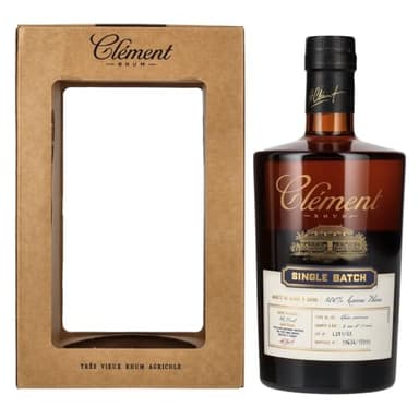 Clément Trés Vieux Rhum Agricole SINGLE BATCH 100% Canne Bleue 46,1% Vol. 0,5l in Giftbox