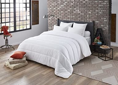 DODO - Couette Tempérée Niagara 220x240 cm - Convient 1-2 Personnes - Anti-Acariens, Douce, Confortable - Garnissage 100% Polyester Fibre Volupt’air 300G/M2 - Lavable en Machine à 40°C